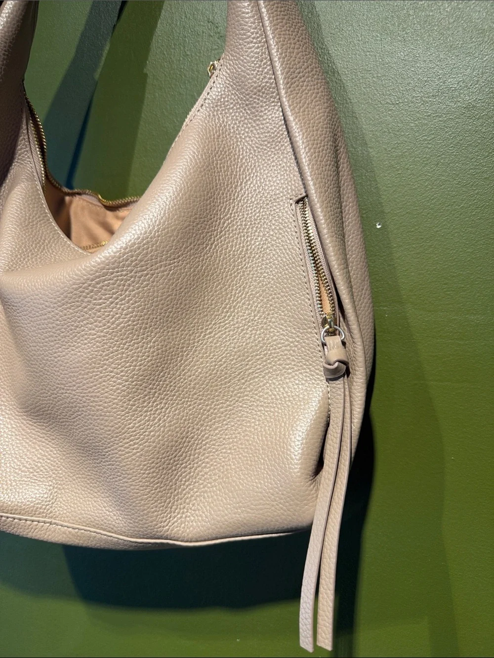 Tote Le Monde Barcelona Bag - Beige Leather Hobo Bag - Women's Shoulder Tote